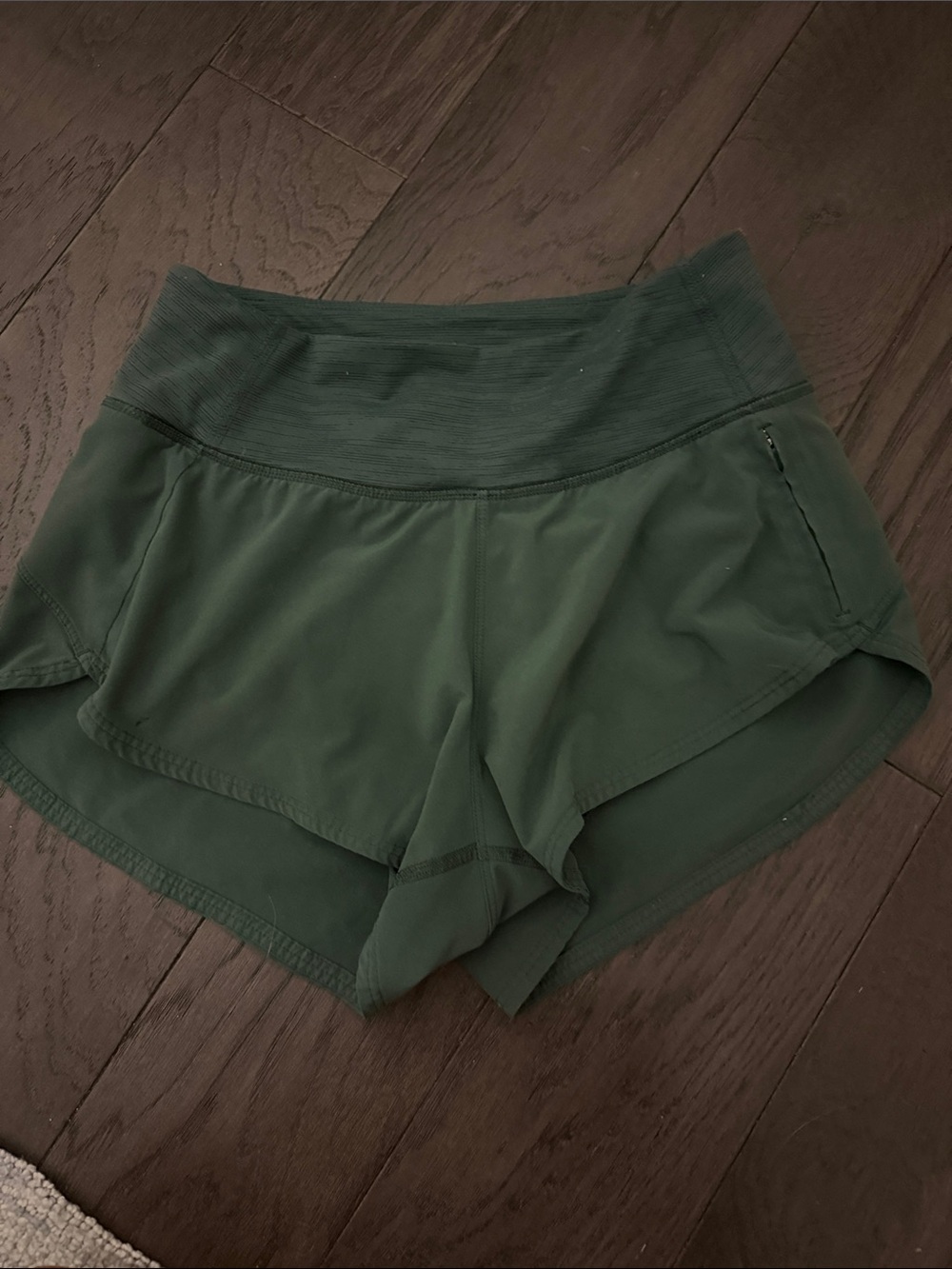 Green outdoor voices shorts